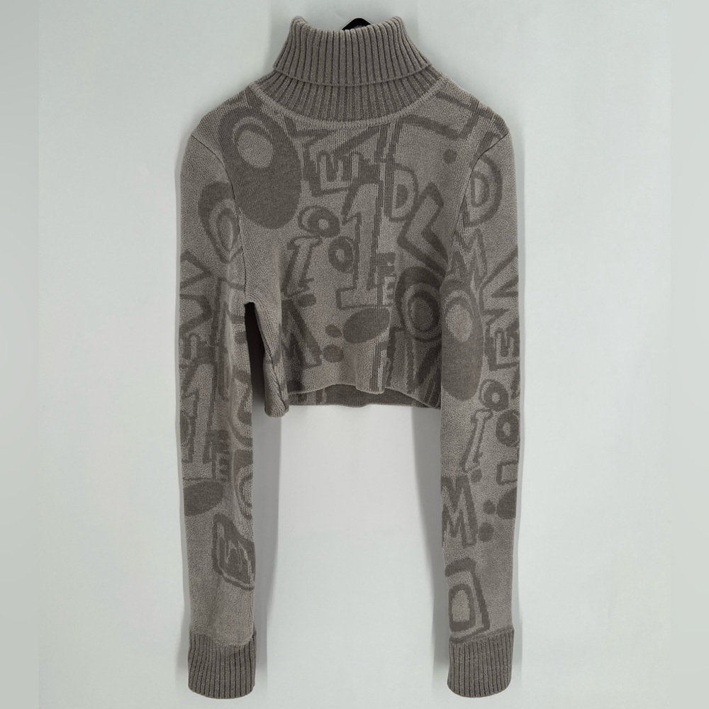 We11done Logo Graffiti Turtleneck Jacquard Grey Crop Top Sweater